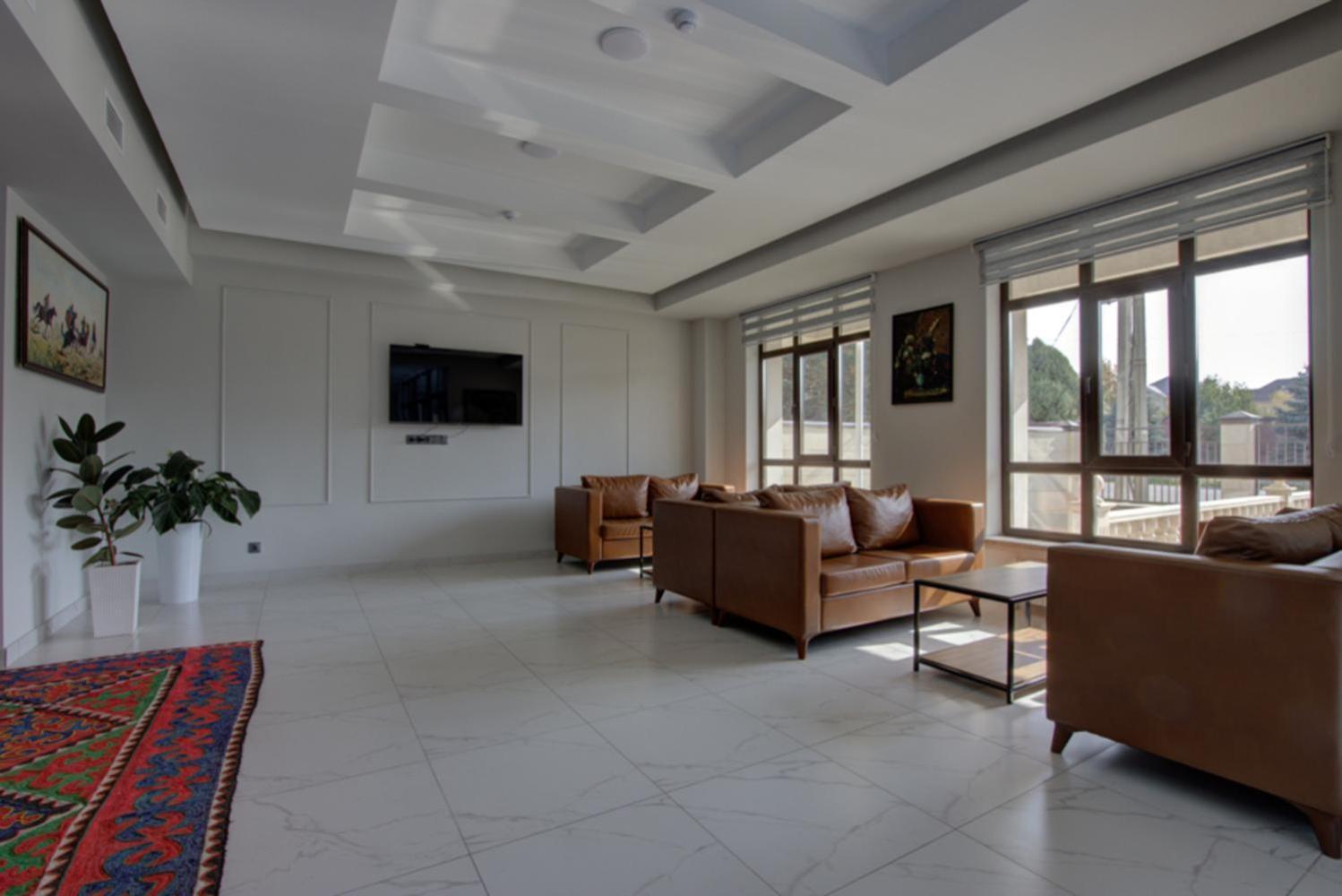 Aisha Hotel Μπισκέκ Εξωτερικό φωτογραφία