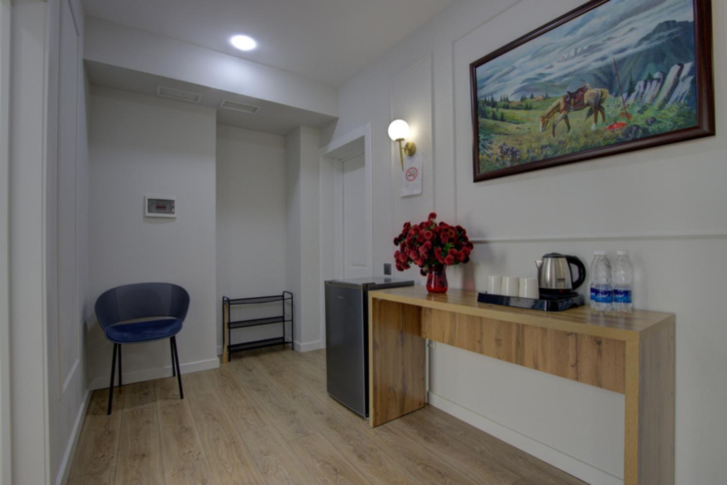 Aisha Hotel Μπισκέκ Εξωτερικό φωτογραφία
