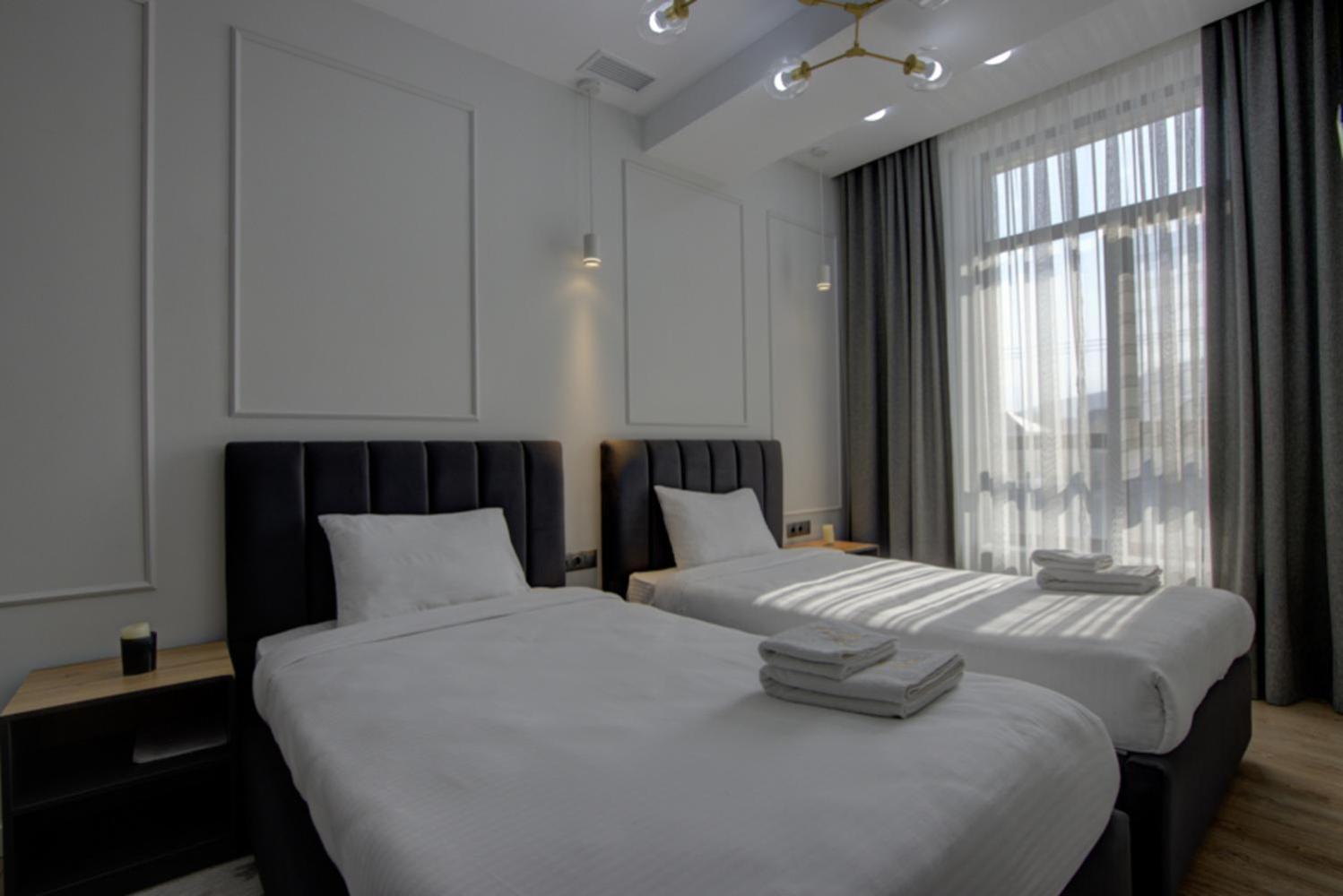 Aisha Hotel Μπισκέκ Εξωτερικό φωτογραφία