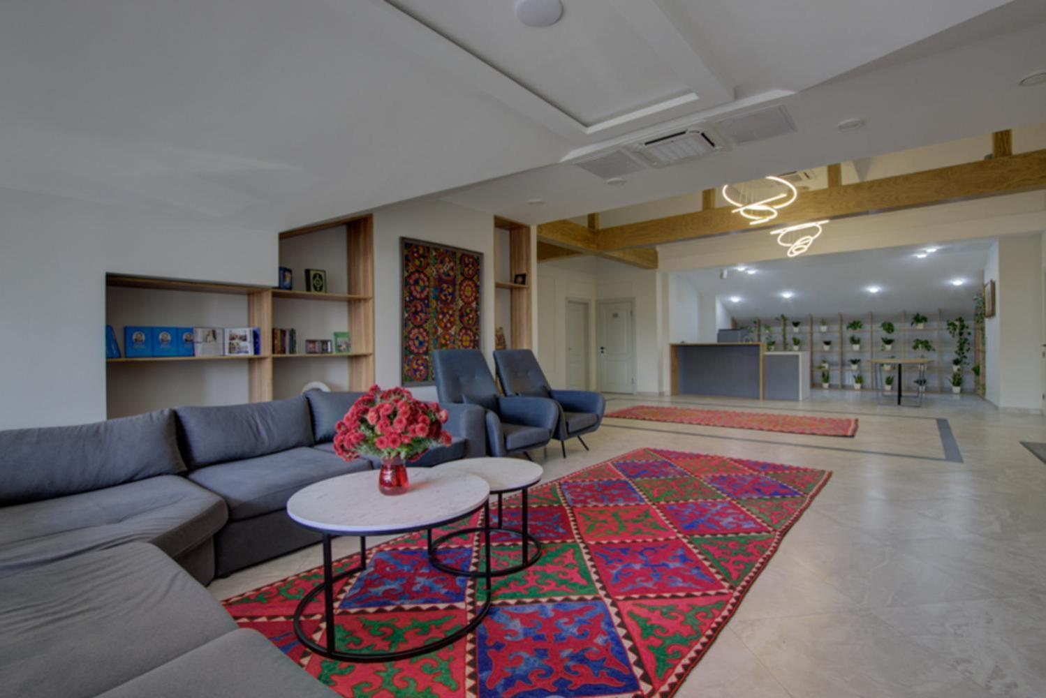 Aisha Hotel Μπισκέκ Εξωτερικό φωτογραφία